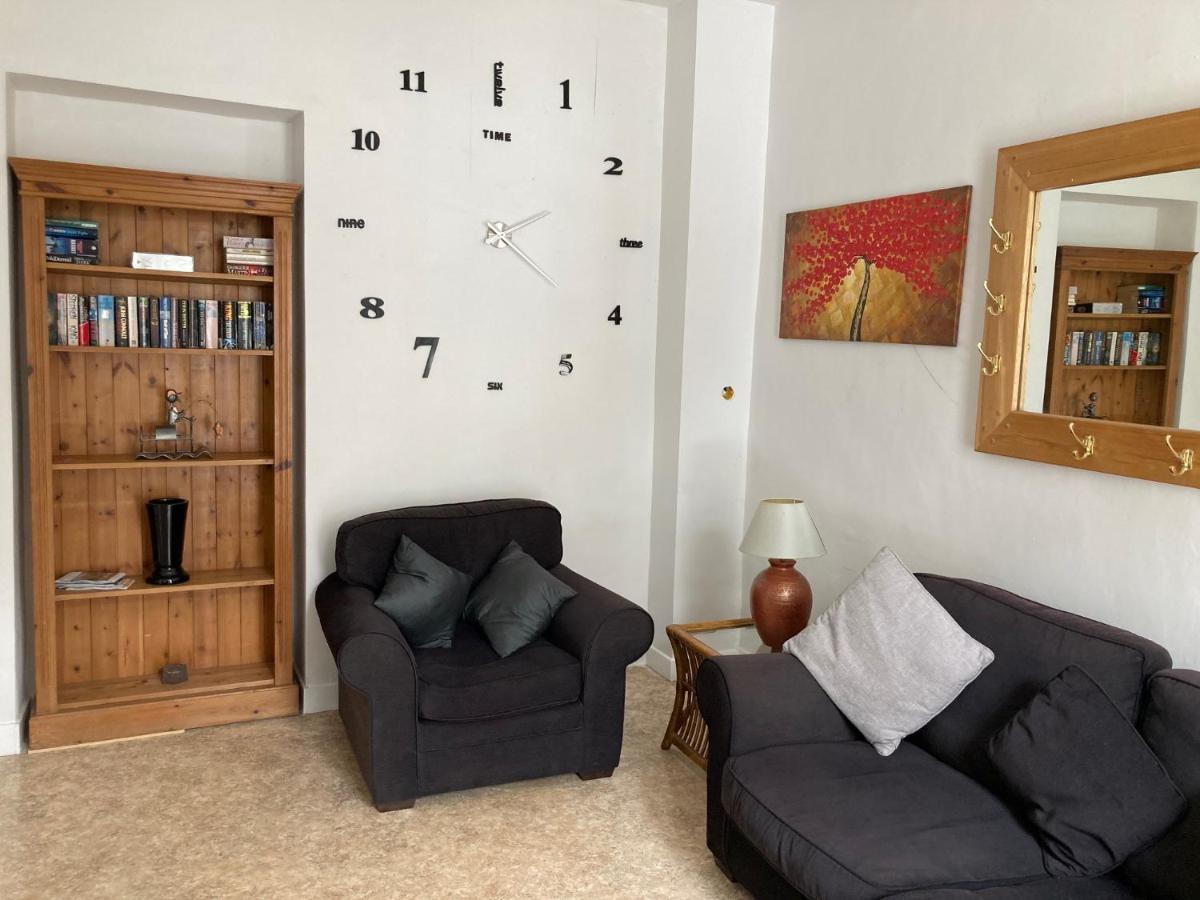 La Petite Maison - Self Catering Pre-en-Pail-Saint-Samson Екстер'єр фото
